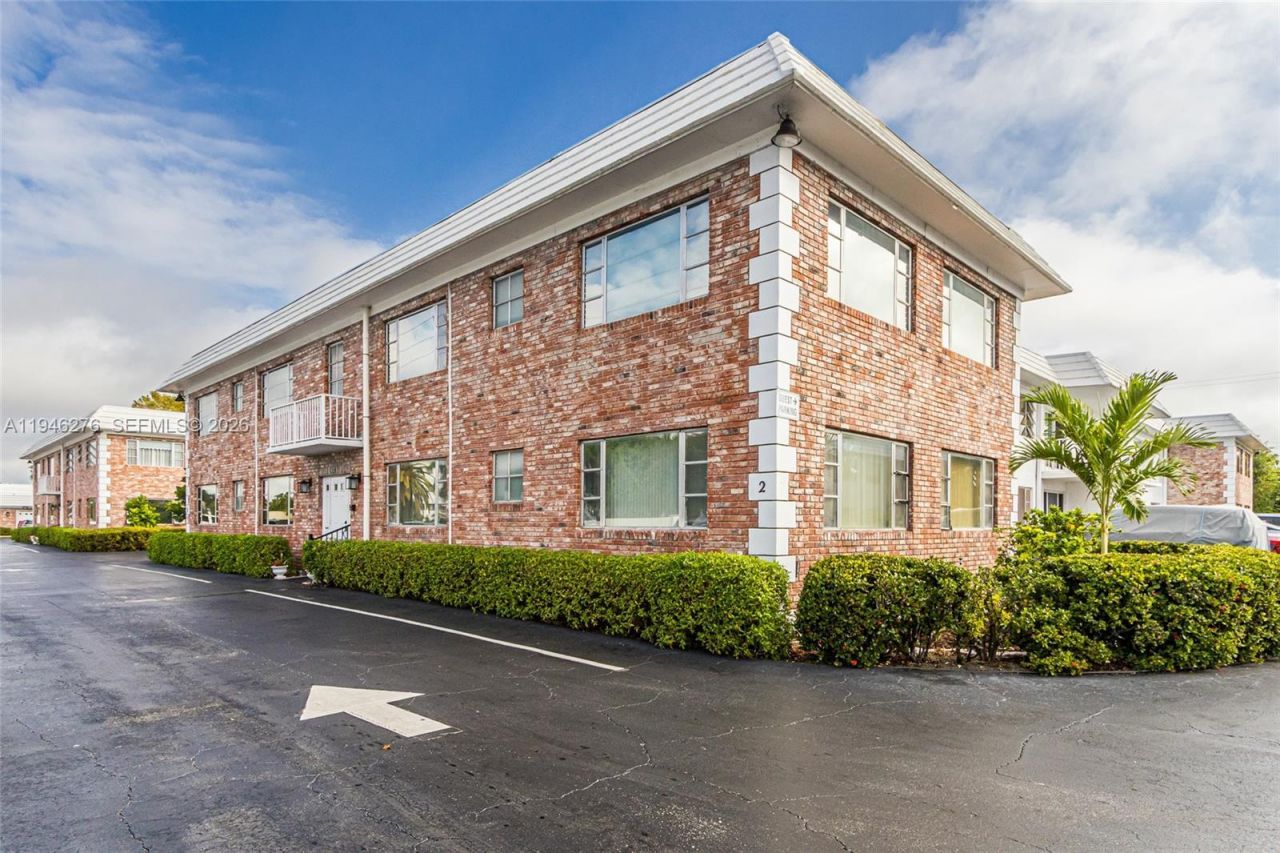 412 S Cypress Rd , Unit 222, Pompano Beach, FL 33060 Photo