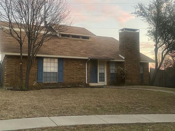 1110 Southwood Court, Lewisville, TX 75067