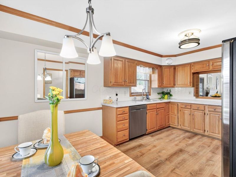 5790 Newgate Road, Dublin, OH 43017 Photo 2