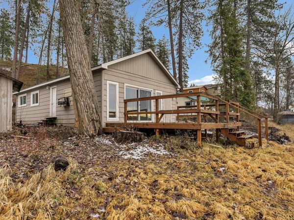40207 N Grays Ln, Elk, WA 99009