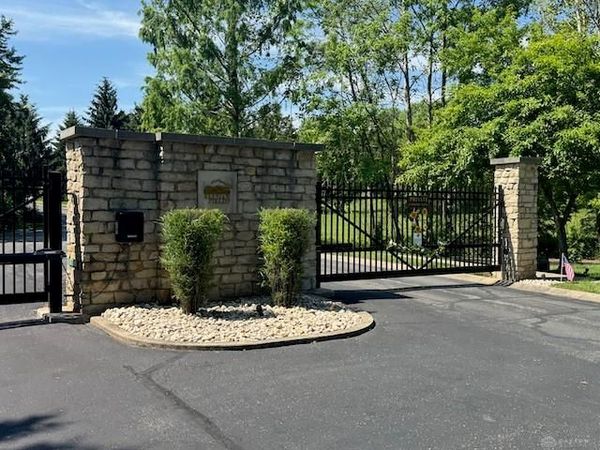 4602 Elysian Way, Huber Heights, OH 45424
