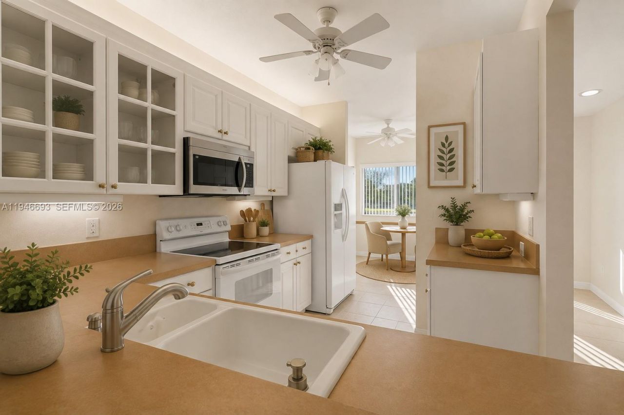 7623 Southampton Ter, Unit 312, Tamarac, FL 33321 Photo