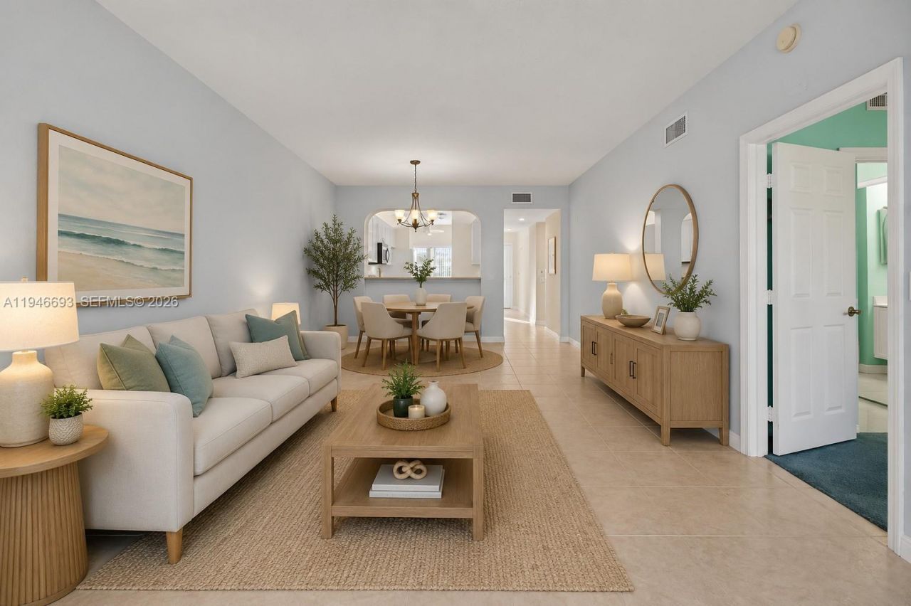 7623 Southampton Ter, Unit 312, Tamarac, FL 33321 Photo