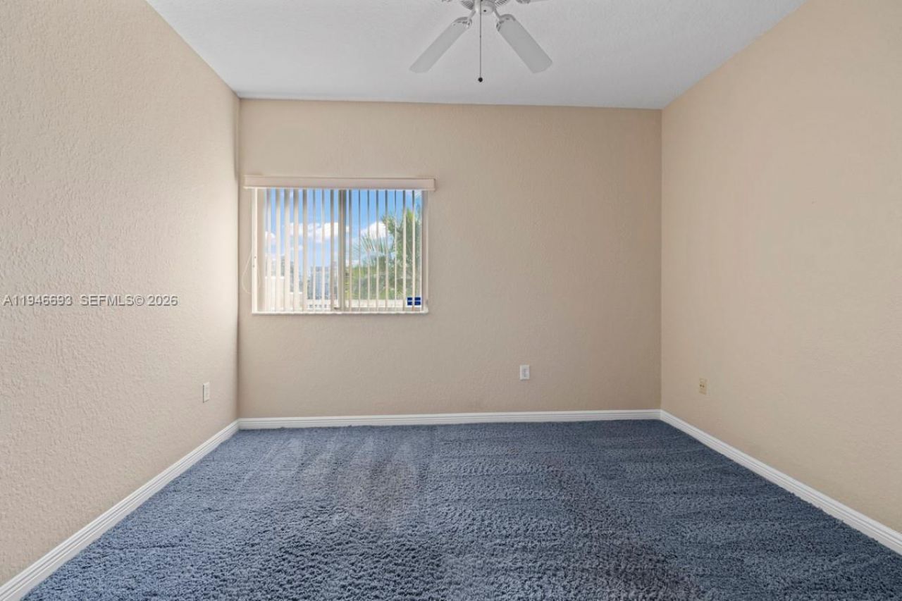 7623 Southampton Ter, Unit 312, Tamarac, FL 33321 Photo