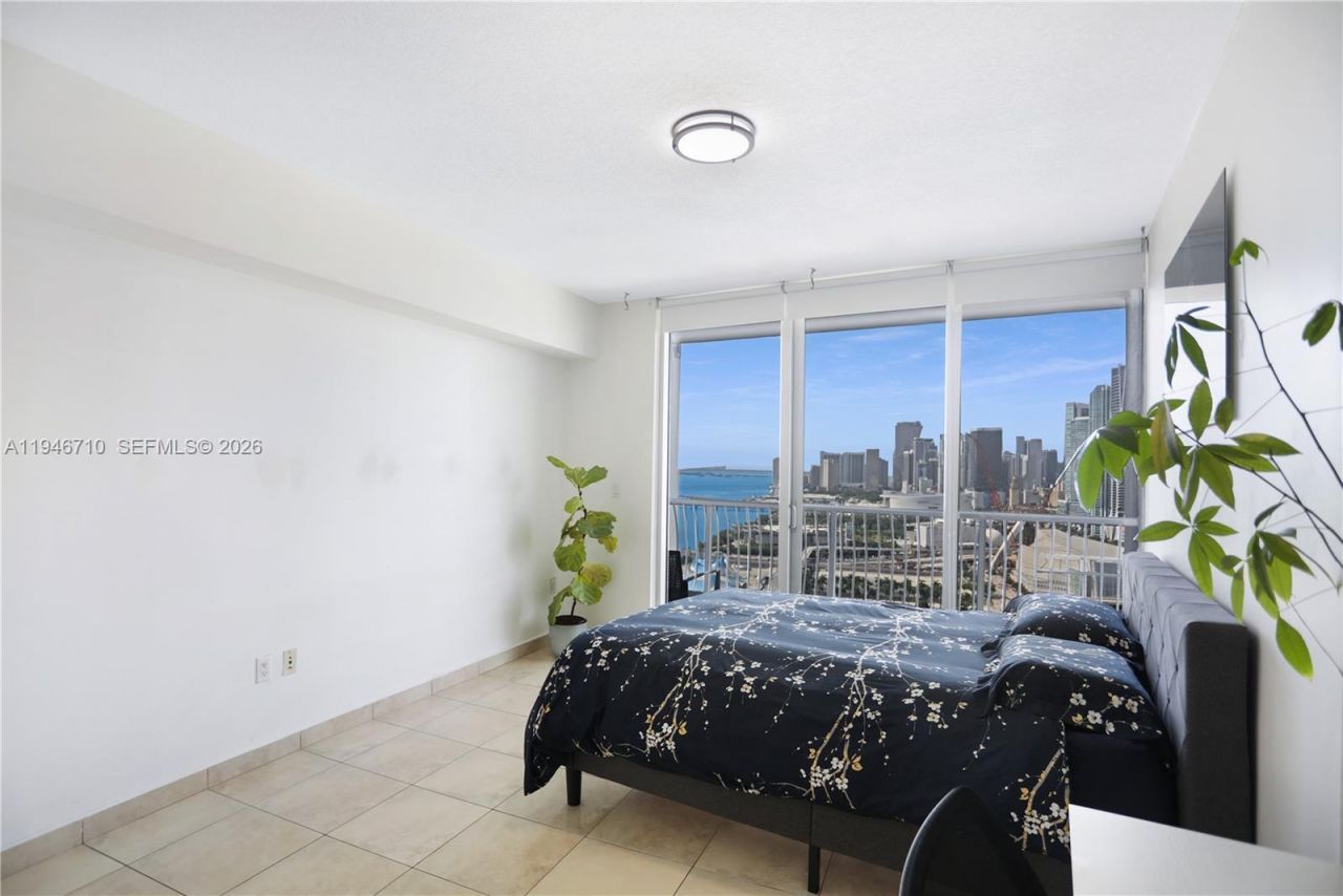 1750 N Bayshore Dr, Unit 3210, Miami, FL 33132 Photo
