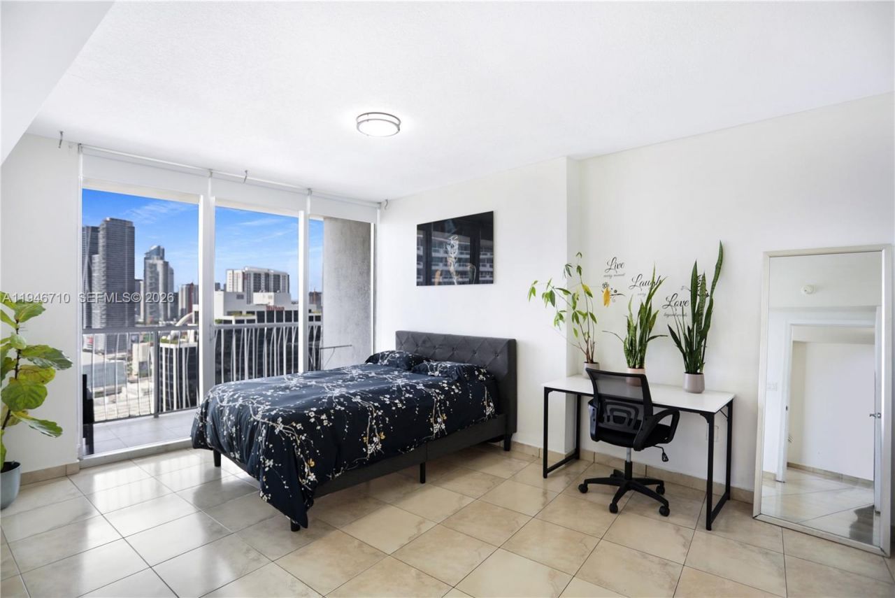 1750 N Bayshore Dr, Unit 3210, Miami, FL 33132 Photo