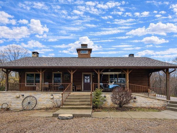 9443 Fallsburg Road NE, Newark, OH 43055