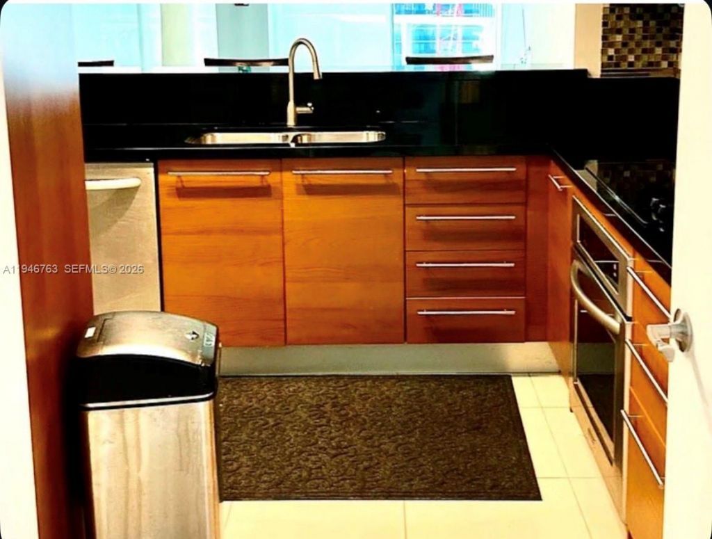 253 NE 2nd St, Unit 3903, Miami, FL 33132 Photo
