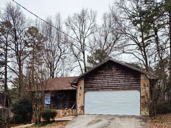 629 Woodsong Lane, Stone Mountain, GA 30087