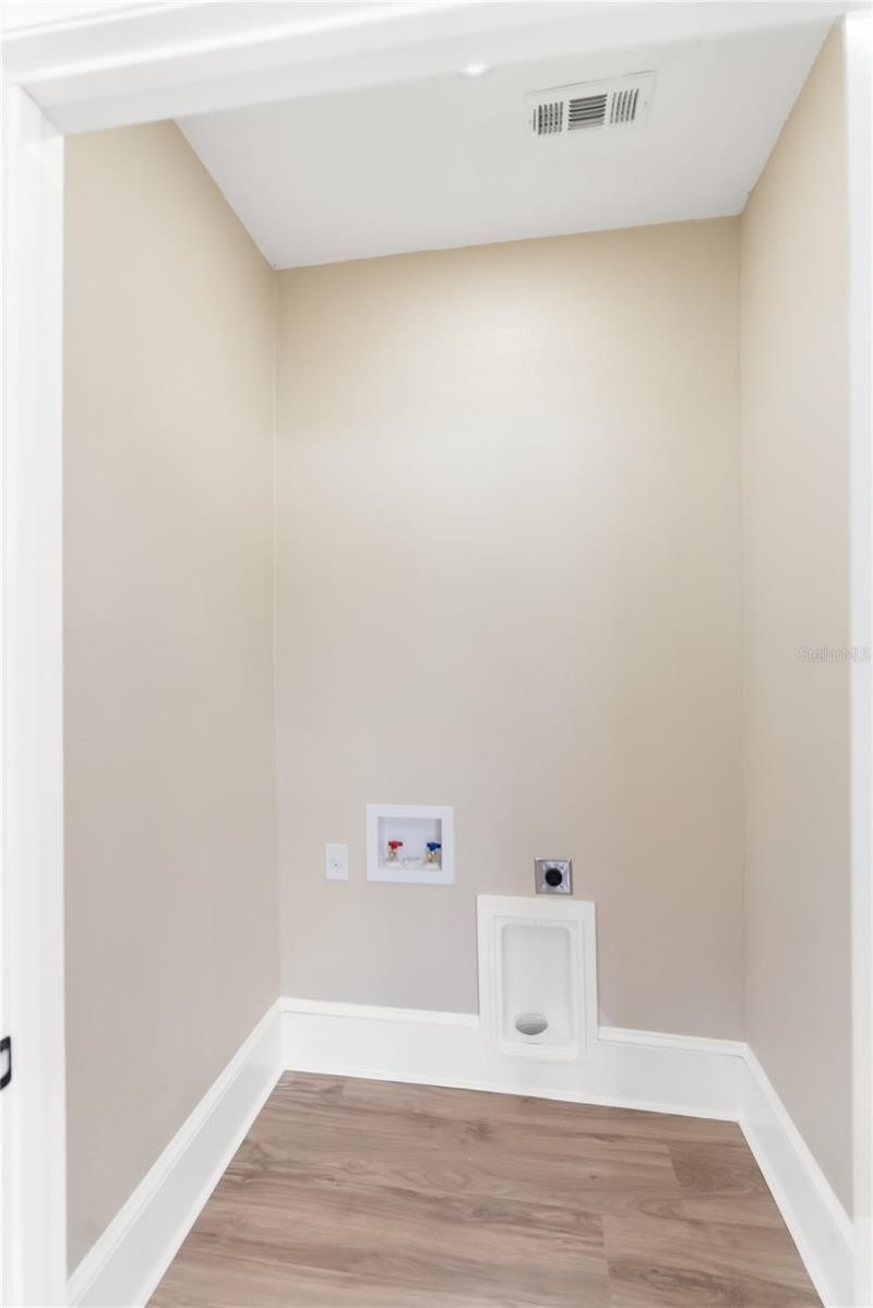 1715 6th Avenue W, Bradenton, FL 34205 Photo