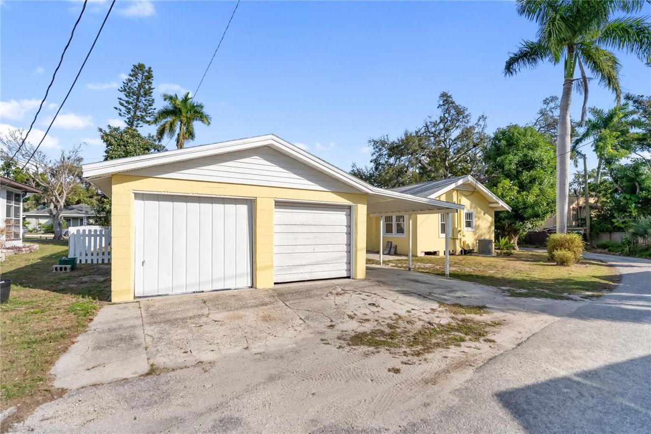 1715 6th Avenue W, Bradenton, FL 34205 Photo