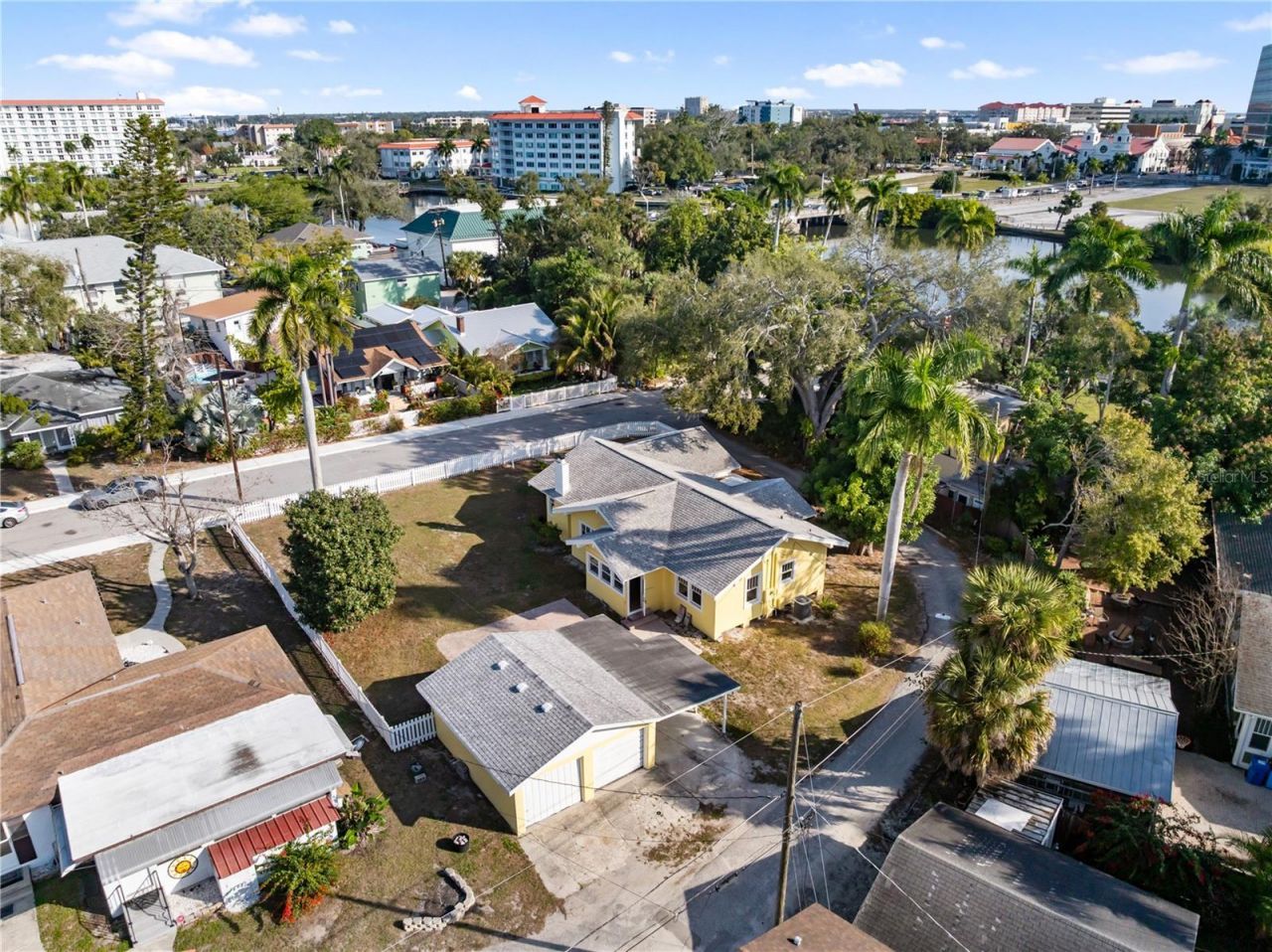 1715 6th Avenue W, Bradenton, FL 34205 Photo