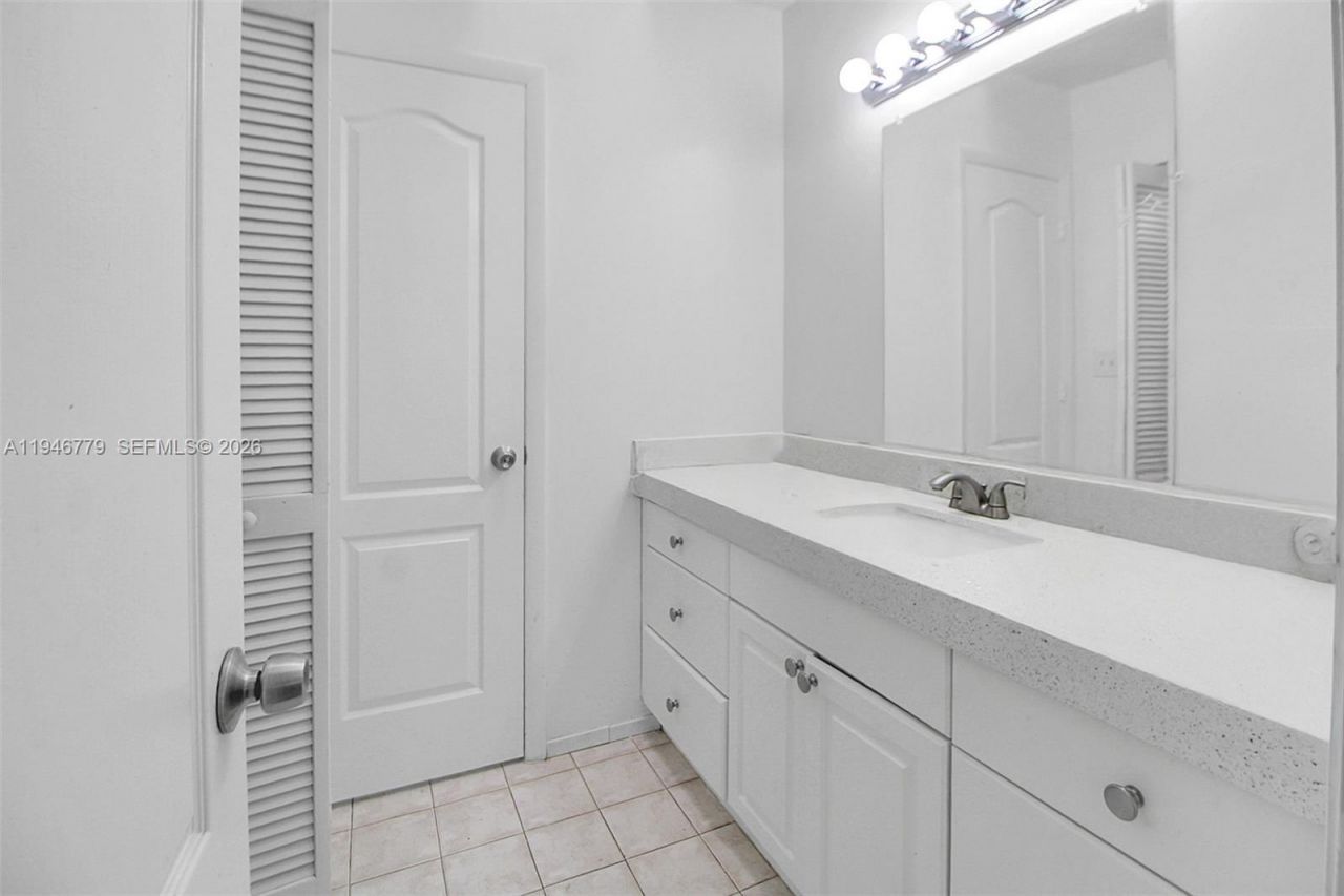 7961 SW 198th St, Cutler Bay, FL 33189 Photo