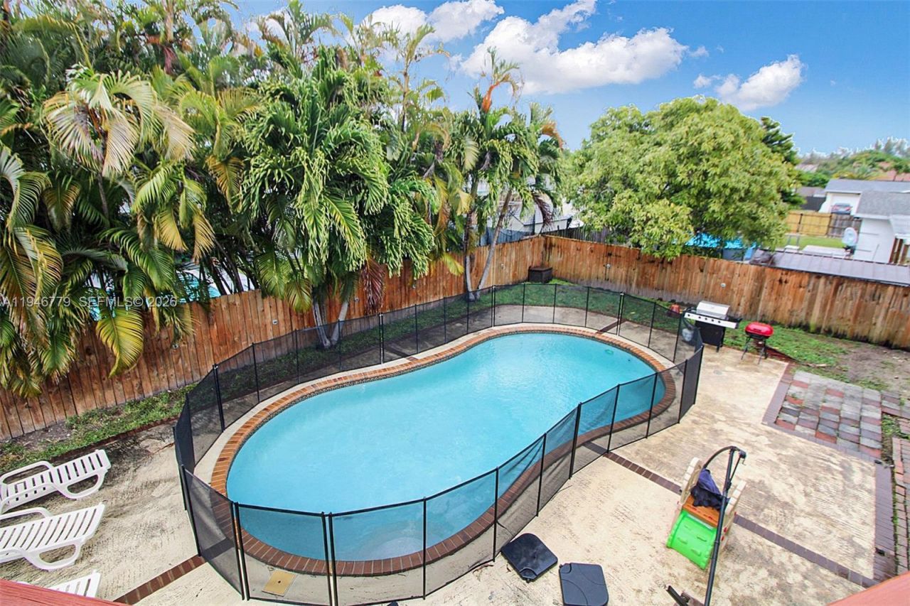 7961 SW 198th St, Cutler Bay, FL 33189 Photo