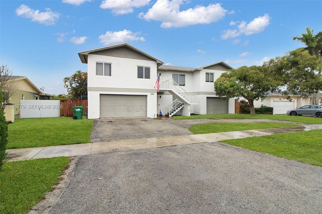 7961 SW 198th St, Cutler Bay, FL 33189 Photo