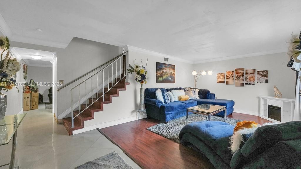 6 Spinning Wheel Ln , Unit 6, Tamarac, FL 33319 Photo