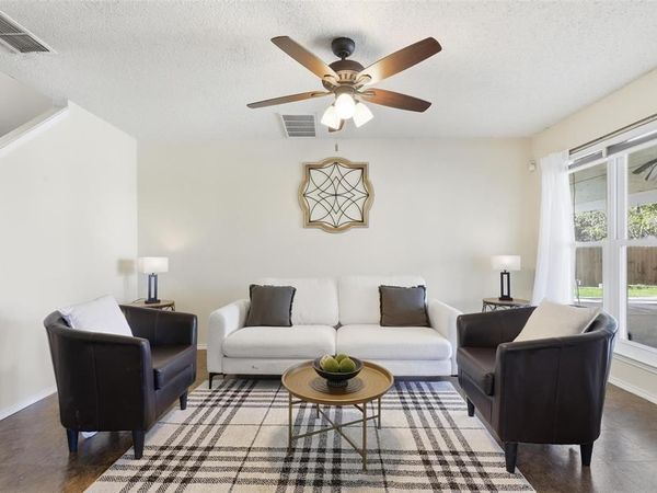 848 Stafford Station Drive, Saginaw, TX 76131