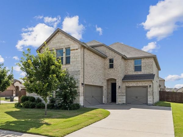 622 Summer Grove Drive, Midlothian, TX 76065