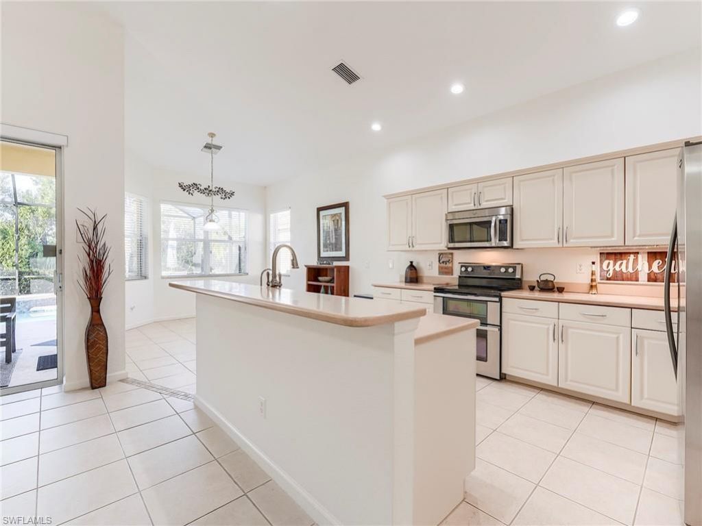 12020 Bramble Cove Dr, Fort Myers, FL 33905 Photo