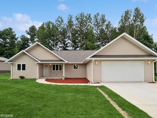 9102 W Valley Court, Michigan City, IN 46360