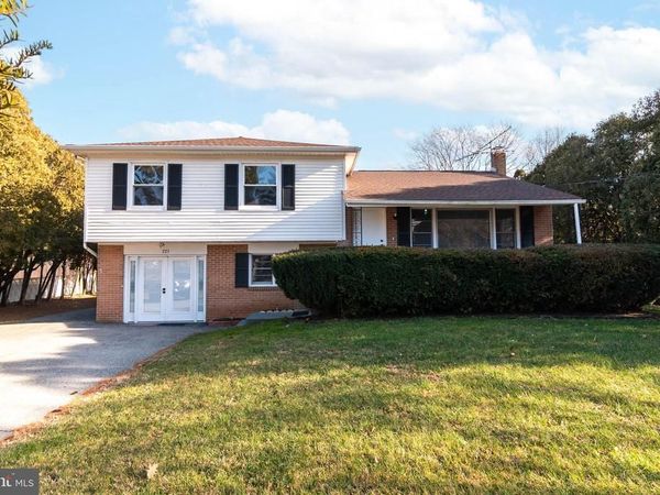225 SUNNYSIDE ROAD, SMYRNA, DE 19977