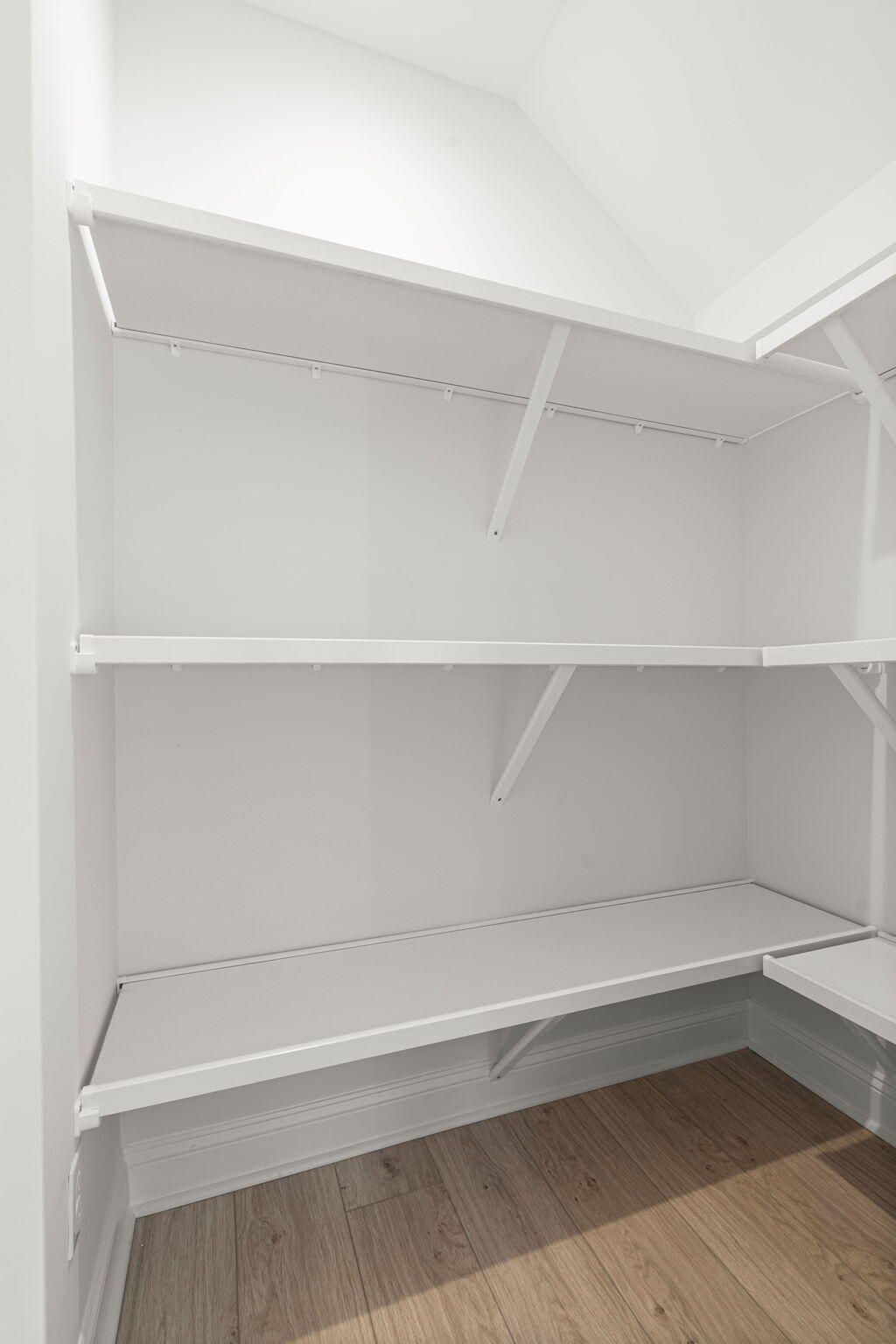 1053 5th Avenue Photo 11