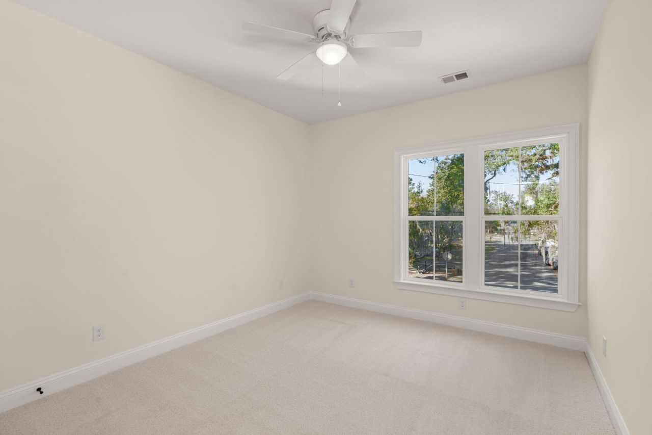 1053 5th Avenue Photo 19