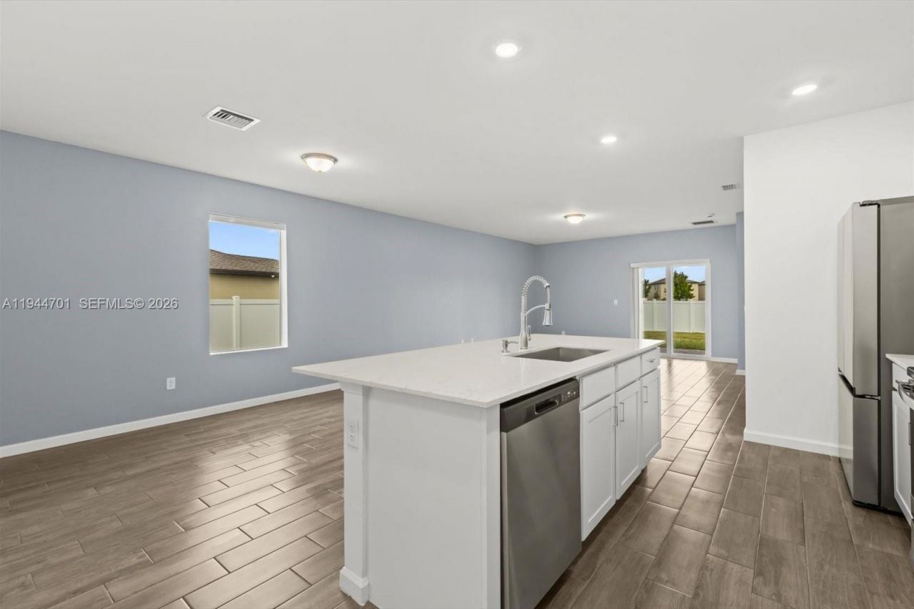 996 Bent Creek Dr, Fort Pierce, FL 34947 Photo