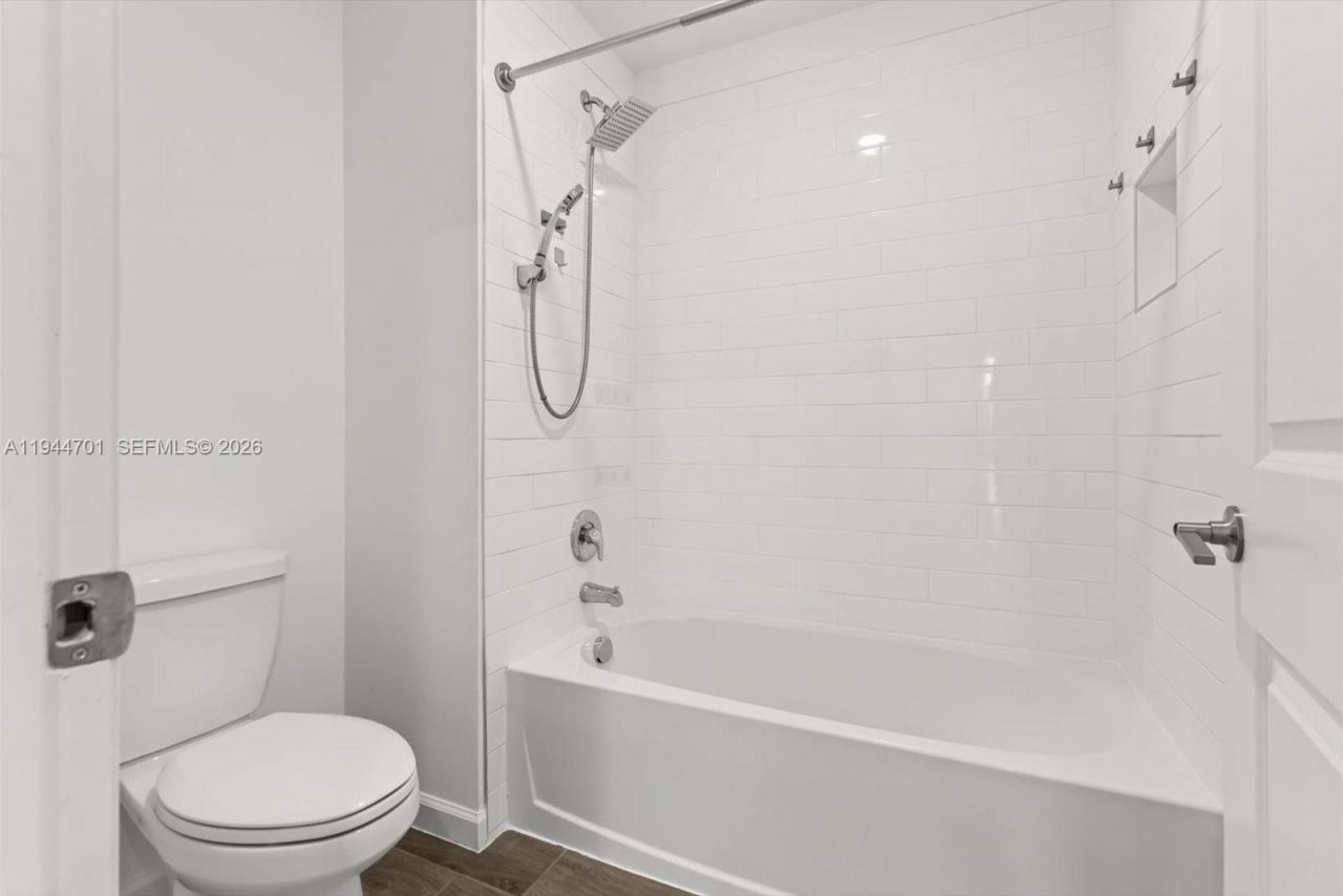 996 Bent Creek Dr, Fort Pierce, FL 34947 Photo