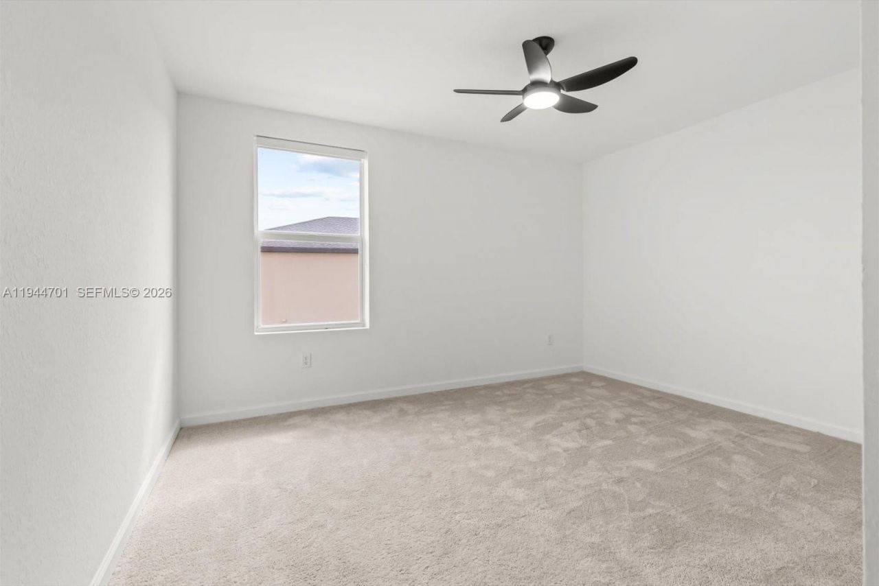 996 Bent Creek Dr, Fort Pierce, FL 34947 Photo