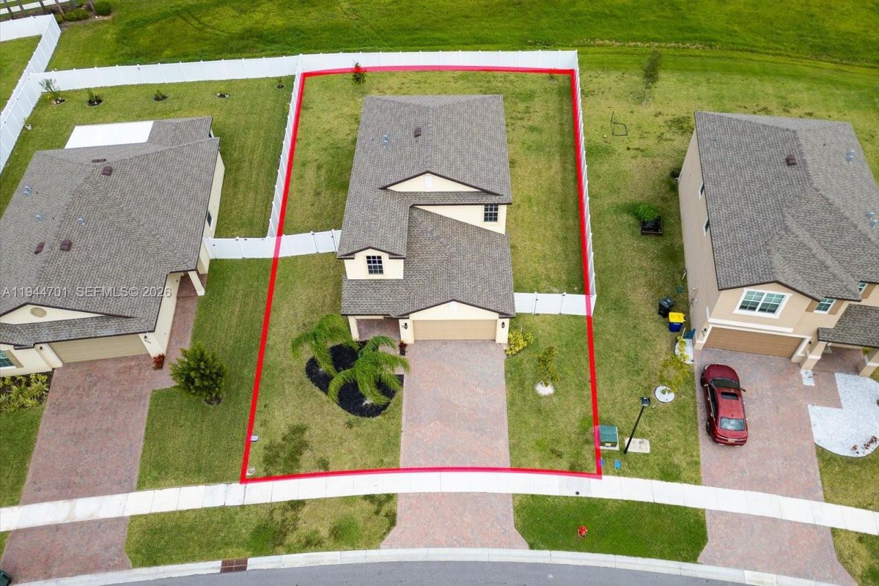 996 Bent Creek Dr, Fort Pierce, FL 34947 Photo