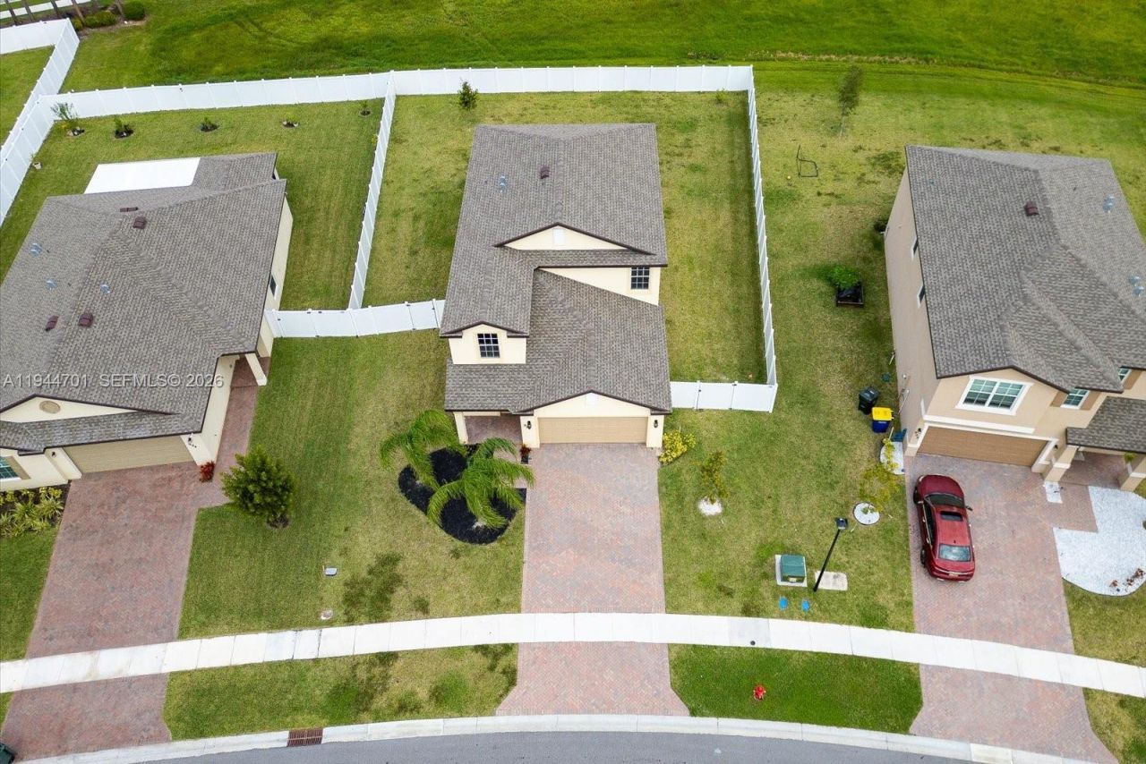 996 Bent Creek Dr, Fort Pierce, FL 34947 Photo