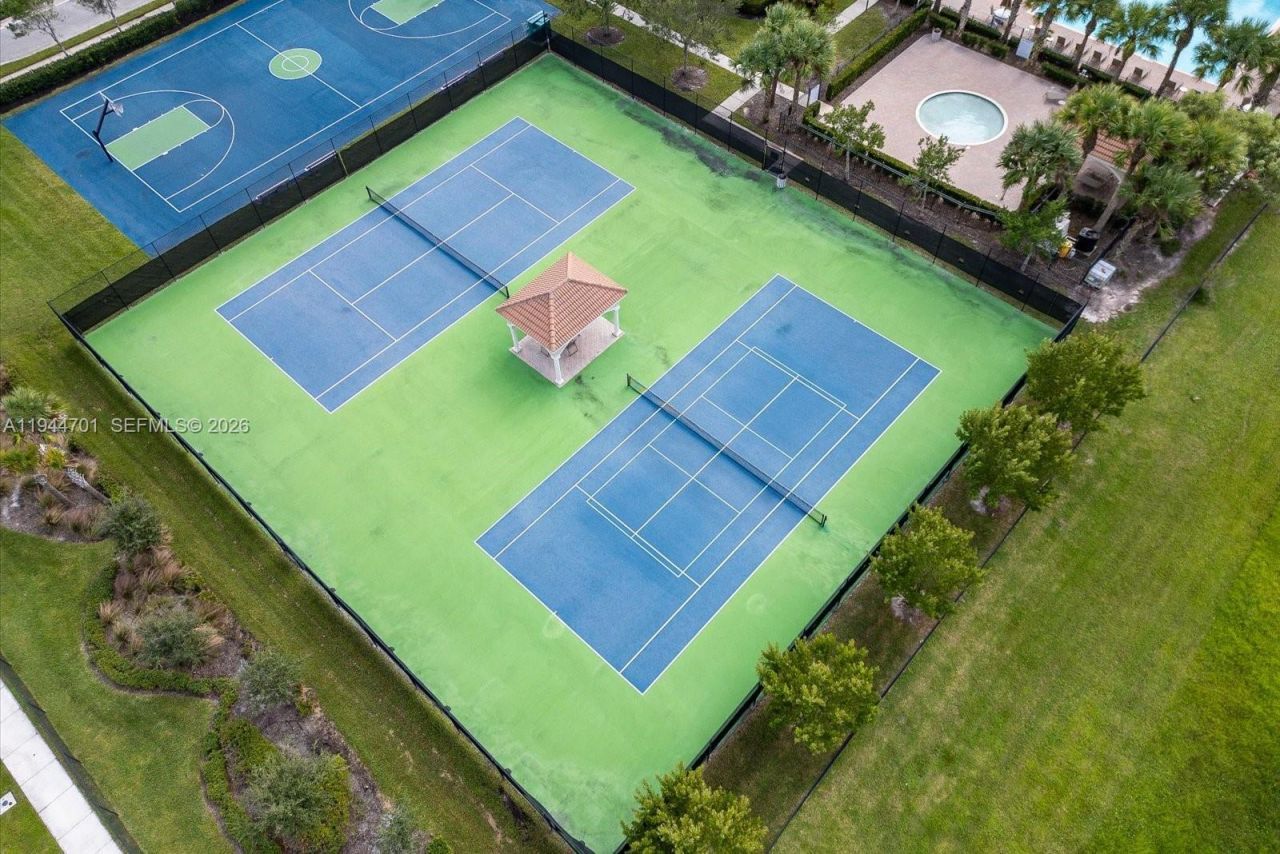 996 Bent Creek Dr, Fort Pierce, FL 34947 Photo