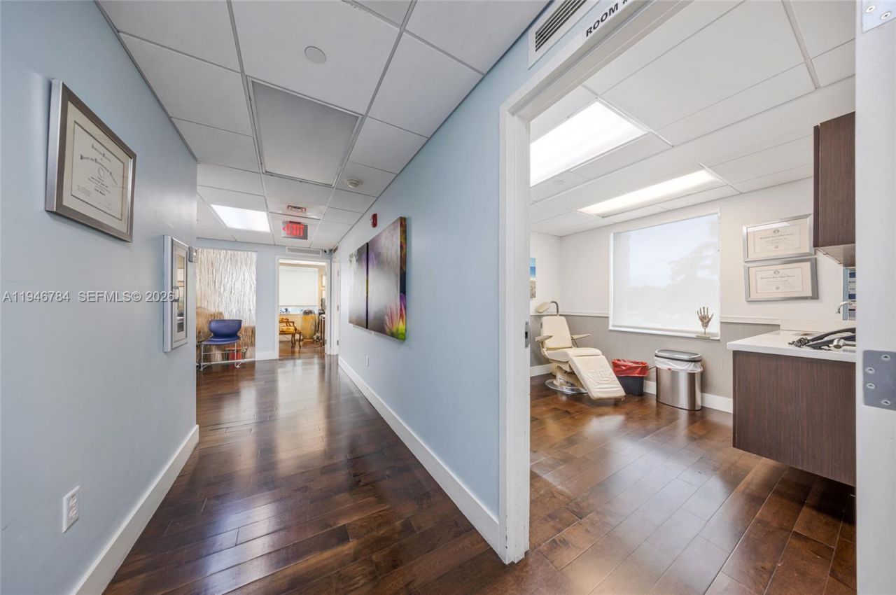 1693 SW 27th Ave , Miami, FL 33145 Photo