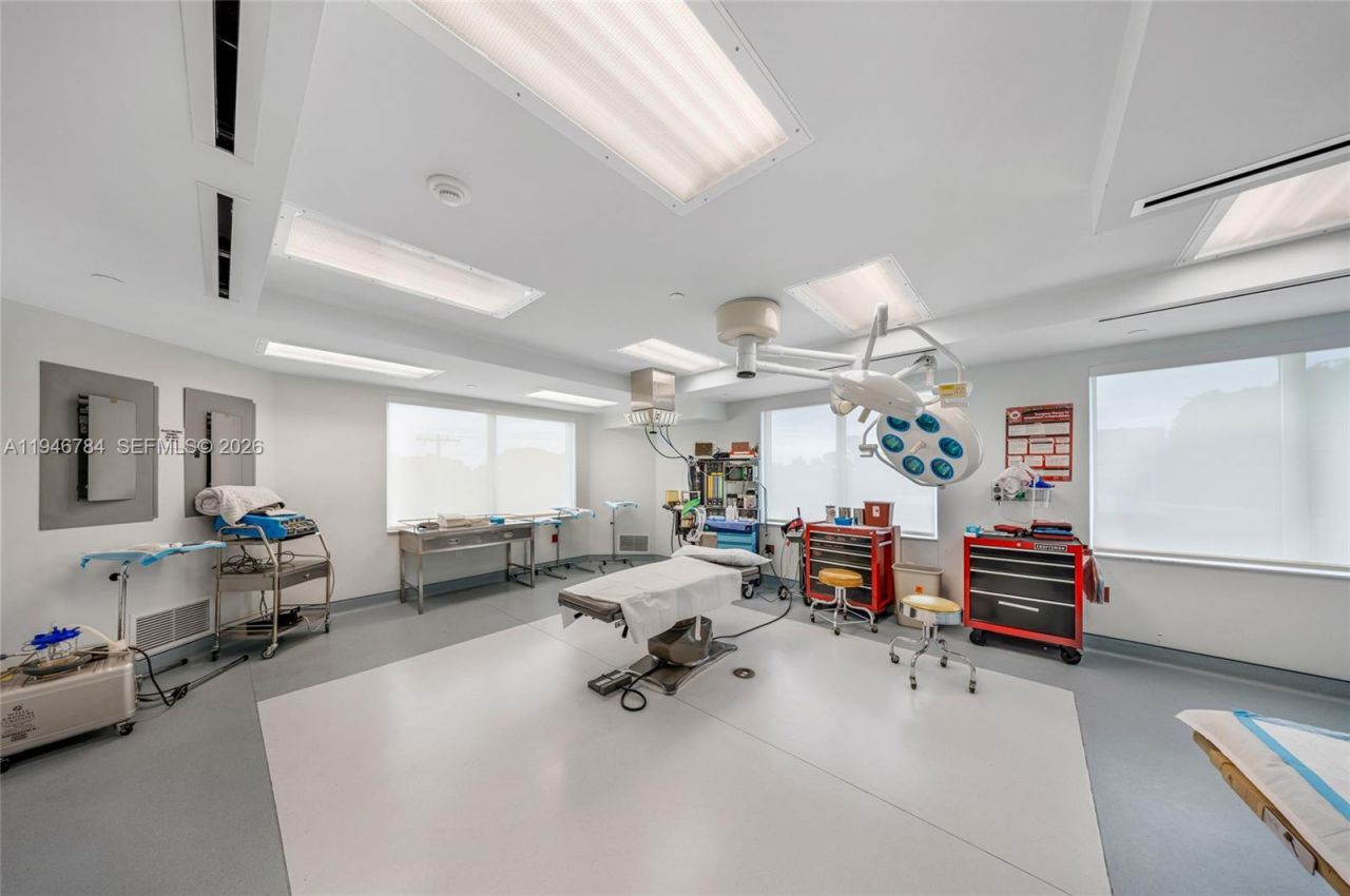 1693 SW 27th Ave , Miami, FL 33145 Photo