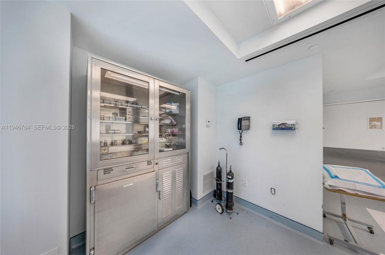 1693 SW 27th Ave , Miami, FL 33145 Photo