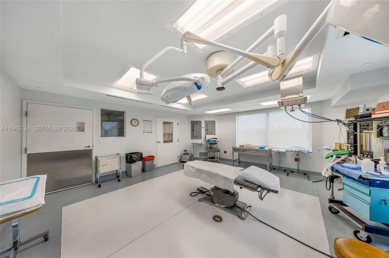 1693 SW 27th Ave , Miami, FL 33145 Photo