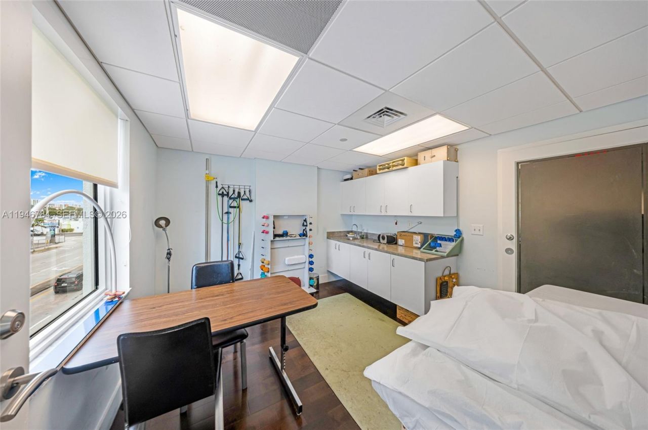 1693 SW 27th Ave , Miami, FL 33145 Photo