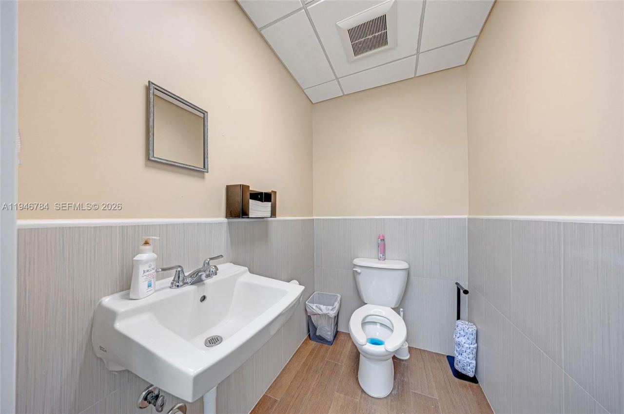 1693 SW 27th Ave , Miami, FL 33145 Photo