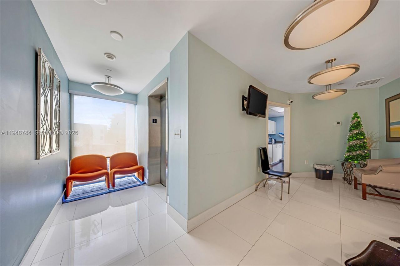 1693 SW 27th Ave , Miami, FL 33145 Photo