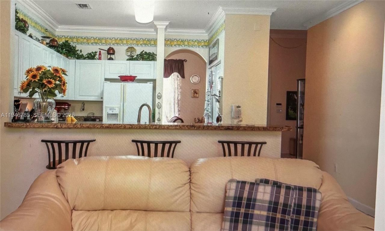 2103 NE 38th Rd, Homestead, FL 33033 Photo