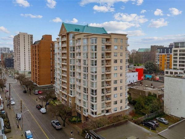 835 View St, Unit 711, Victoria, BC V8W 3W8