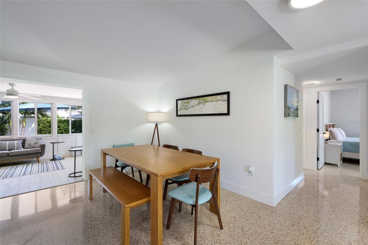 306 66th Street, Holmes Beach, FL 34217 Photo