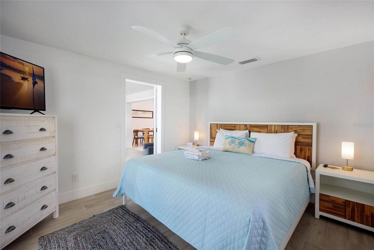 306 66th Street, Holmes Beach, FL 34217 Photo