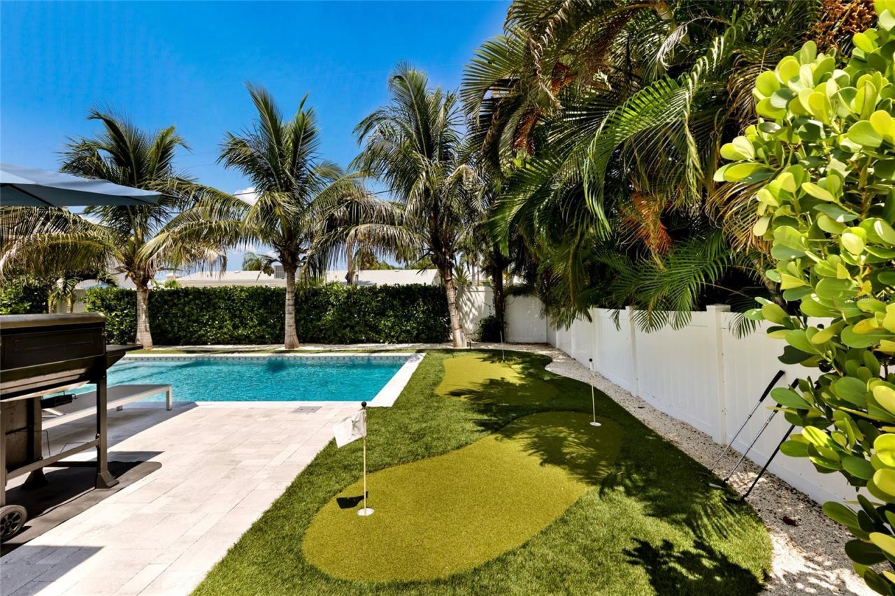 306 66th Street, Holmes Beach, FL 34217 Photo