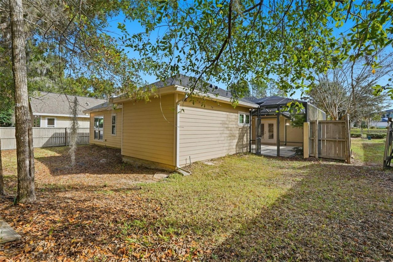 512 NW 136th Street, Newberry, FL 32669 Photo