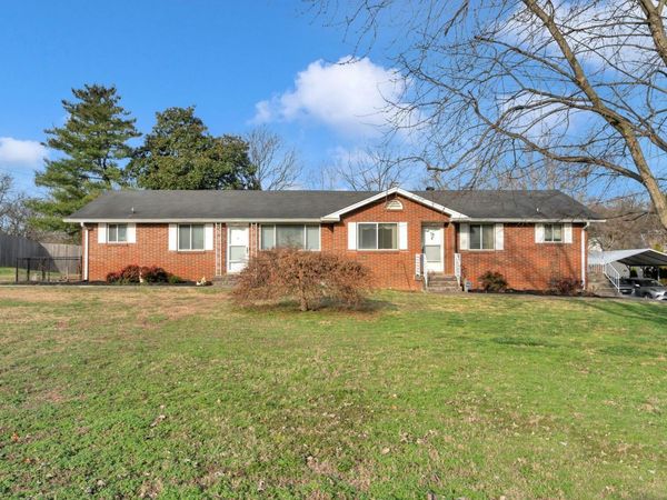218 Cumberland Cir, Nashville, TN 37214