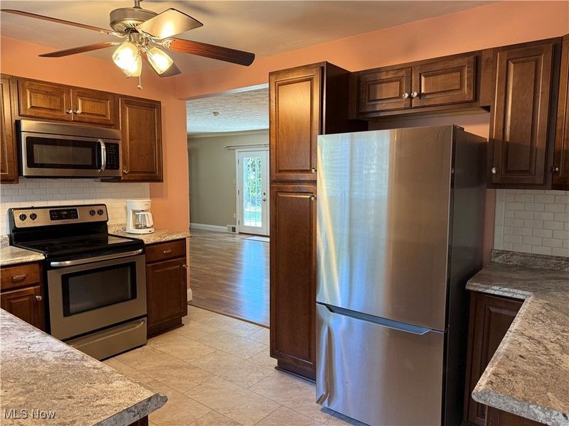 3525 Lakeview Boulevard, Stow, OH 44224 Photo 10