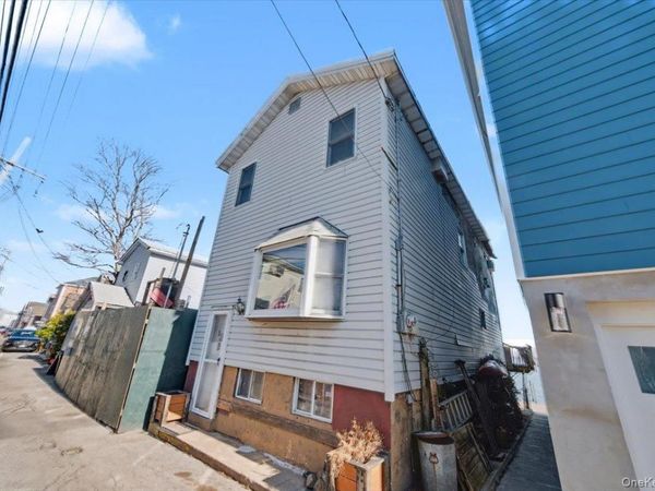 13B Edgewater Park, Unit 13B, Bronx, NY 10465