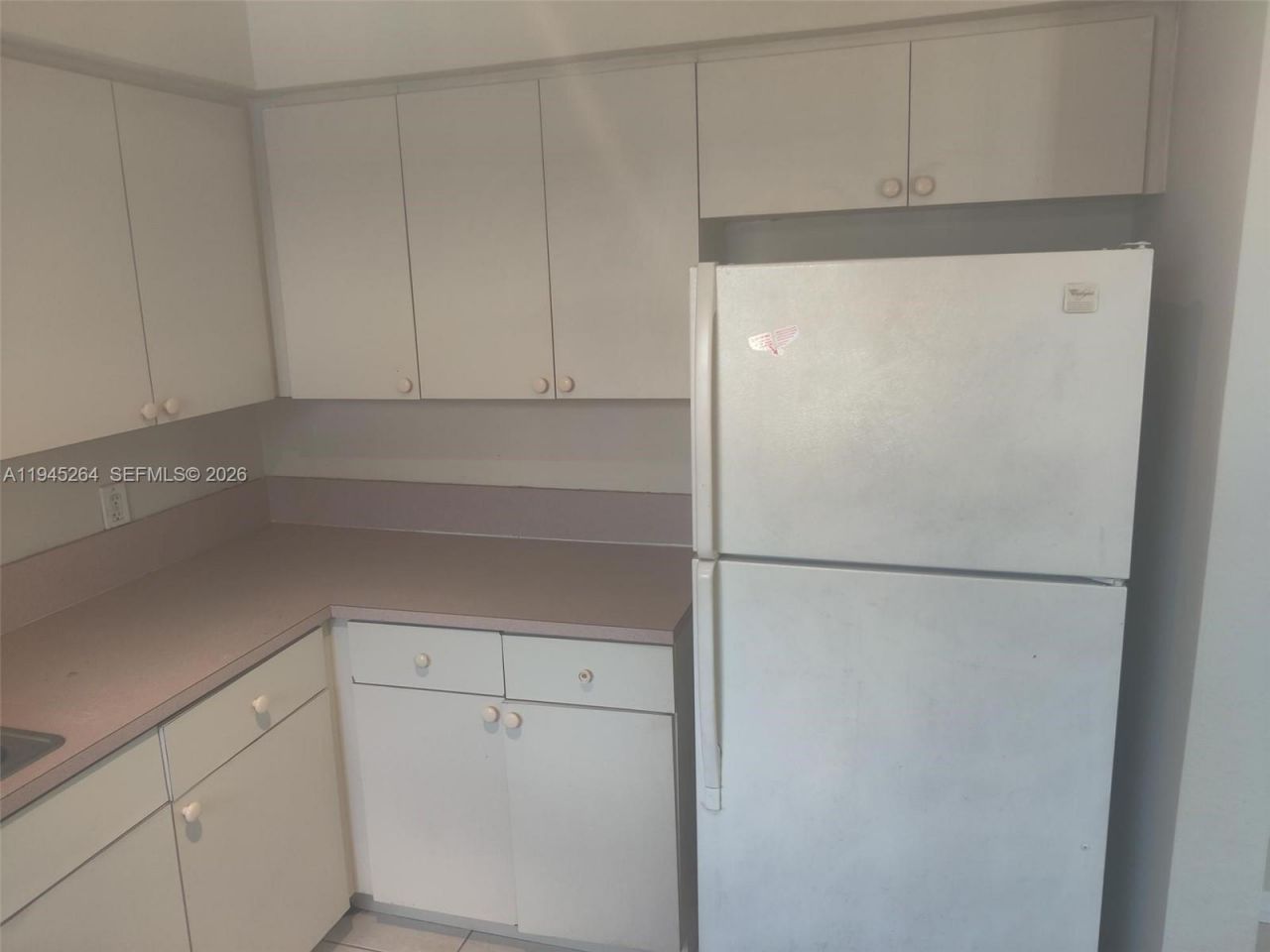 844 SW 10th St, Hallandale Beach, FL 33009 Photo